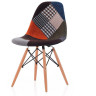 Дизайнерская модель стула с мягкой разноцветной обивкой Y970