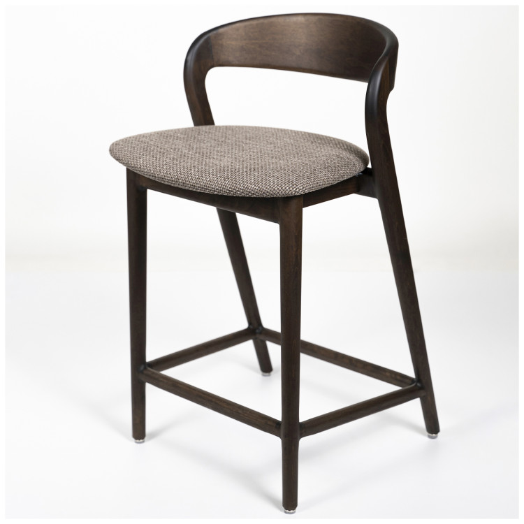 БИОНИК 1 полубарный стул из массива северной березы с мягким сиденьем