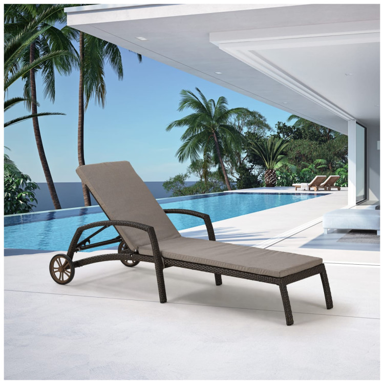 Шезлонги для дачи Шезлонг-лежак плетеный A35A2-W53 Brown с матрасом