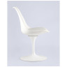 Обеденные стулья Tulip белый, ножка металлическая, сиденье и спинка из пластика, сидушка мягкая из экокожи