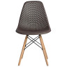 Стулья Стул пластиковый Eames DSW GRID коричневый